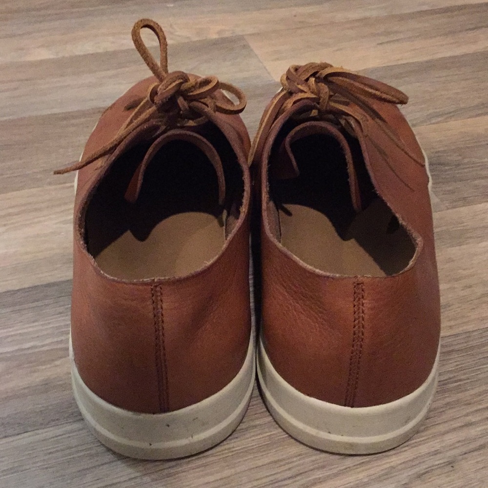 Vince Men’s Luggage Leather Lace Up Sneakers - Picture 4 of 4